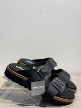 Lataa kuva Galleria-katseluun, New Feet 202-68-610 musta