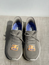 Lataa kuva Galleria-katseluun, Skechers Beige Slip-Ins Lenkkarit