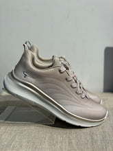 Lataa kuva Galleria-katseluun, Tamaris Lenkkarit Comfort Beige