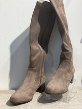 Lataa kuva Galleria-katseluun, Caprice Cafe Stretch Saappaat